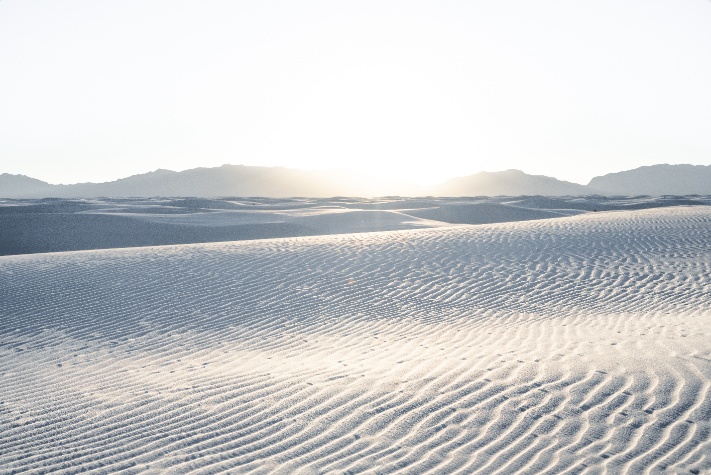 White Sands, Wave